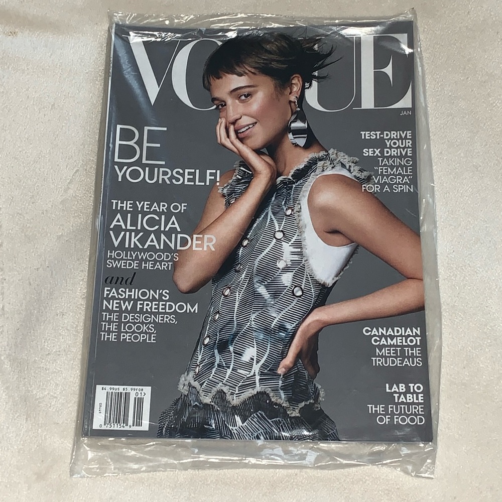 Vogue magazine January 2016 new unopened